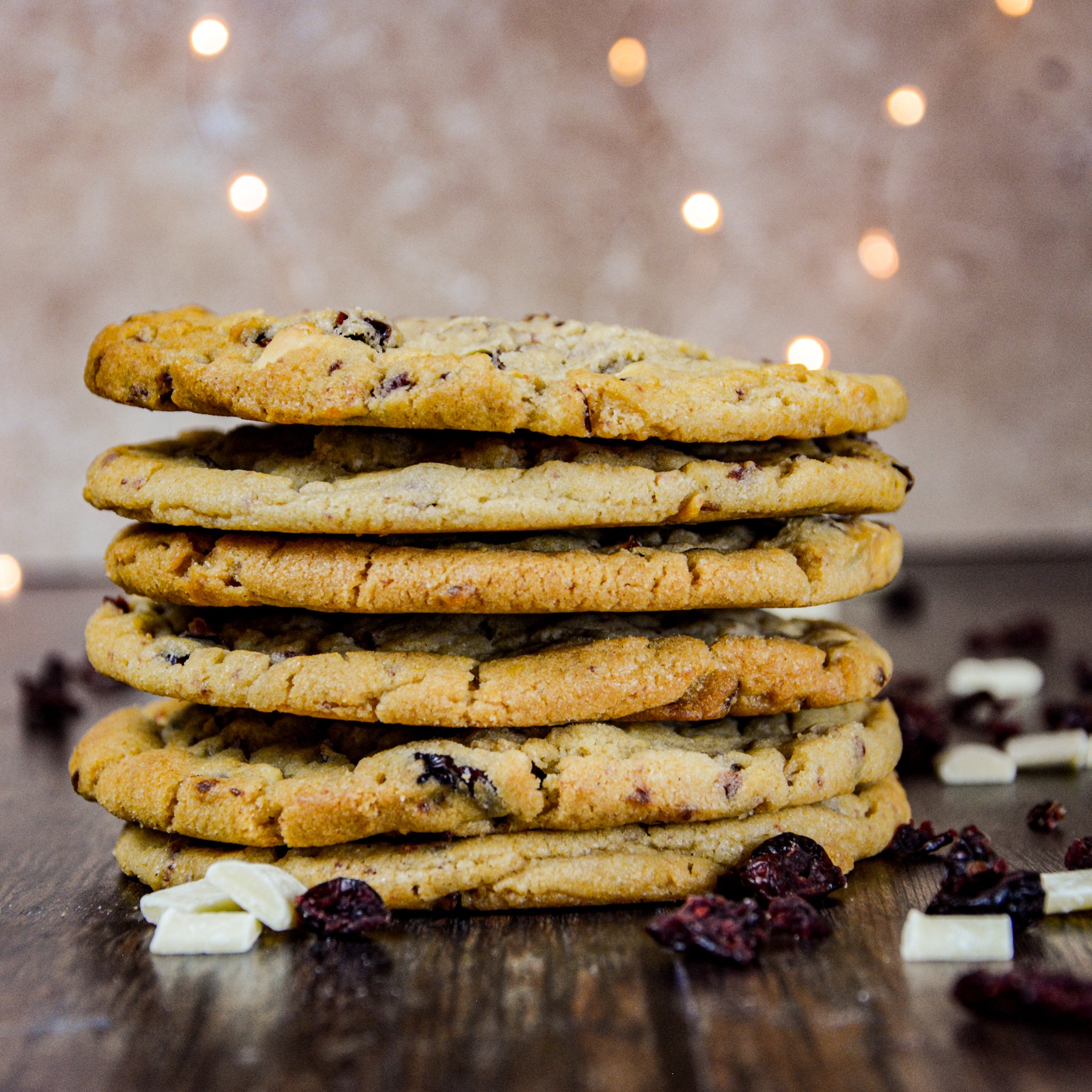 White Chocolate & Cranberry Cookie