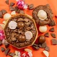 Load image into Gallery viewer, Lindt Lindor Brookie Pie (300g)
