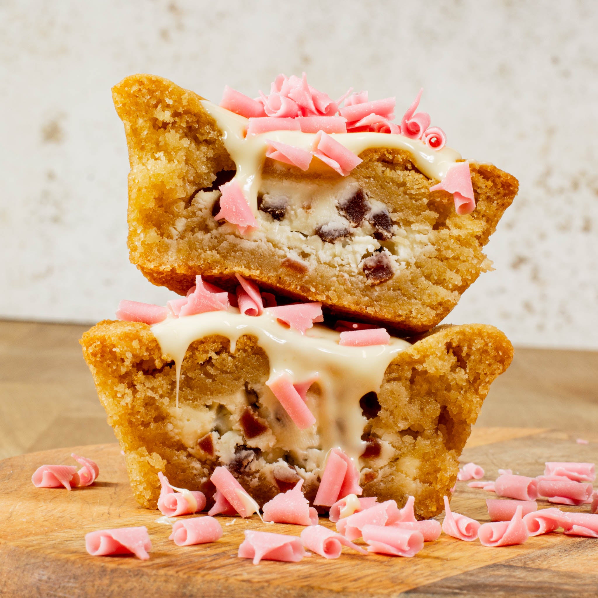 White Chocolate Strawberry Cookie Cup