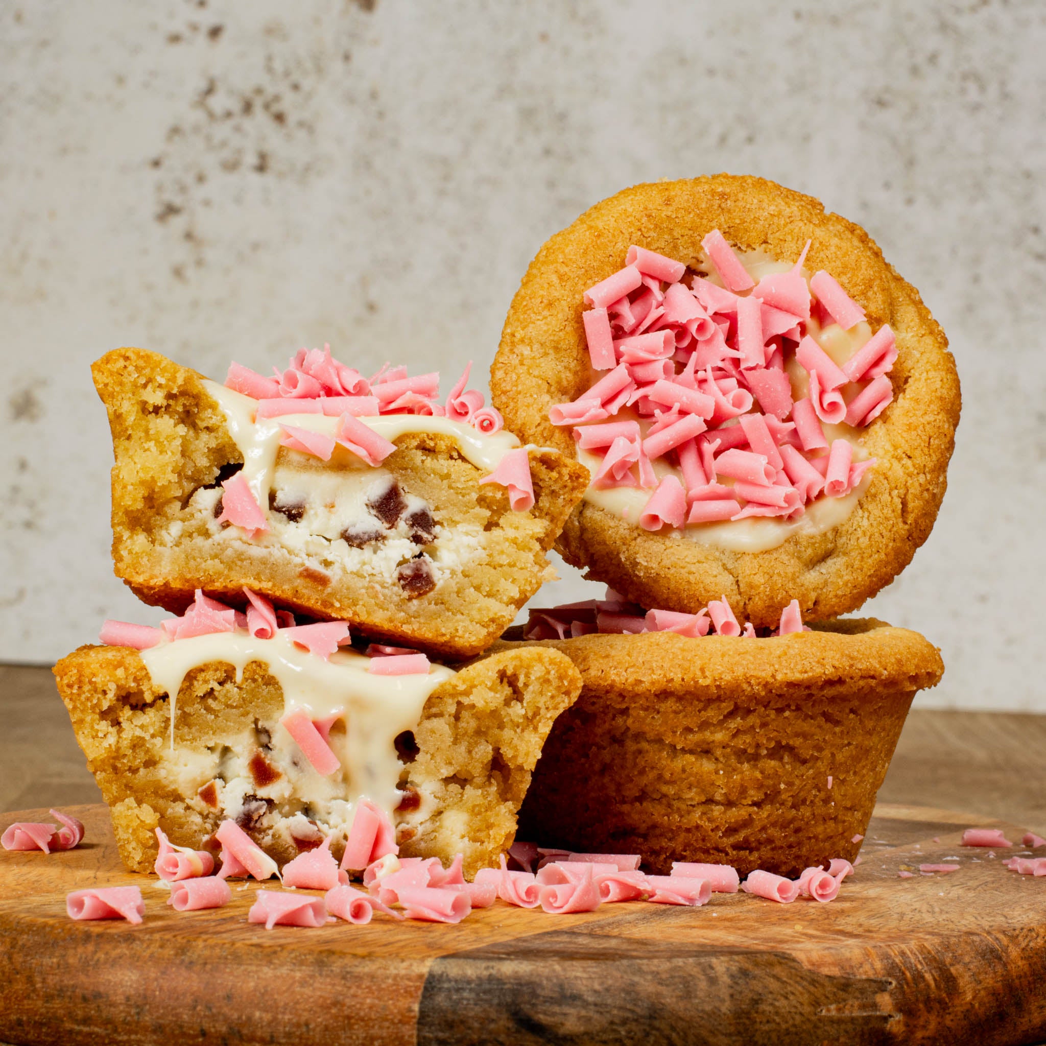 White Chocolate Strawberry Cookie Cup