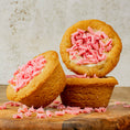 Load image into Gallery viewer, White Chocolate Strawberry Cookie Cup
