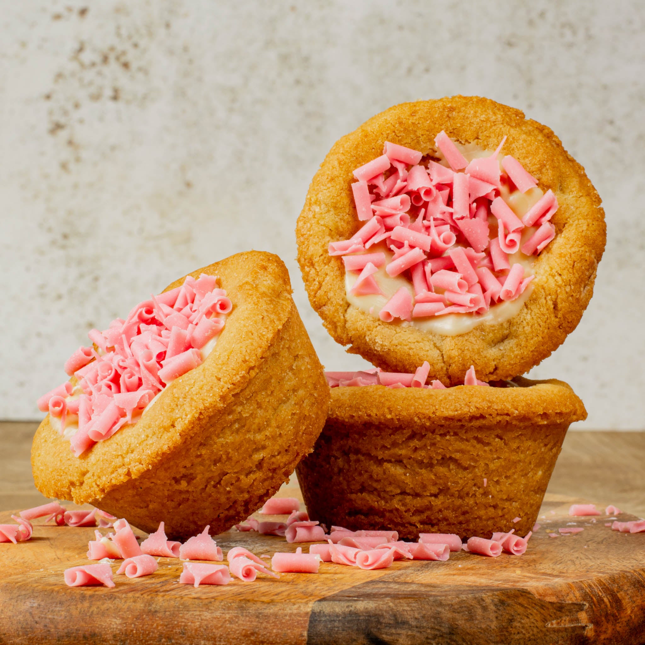 White Chocolate Strawberry Cookie Cup